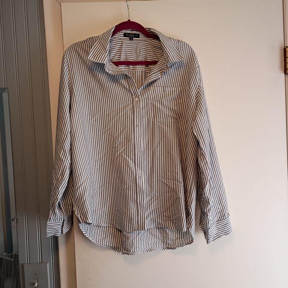 Velvet Heart Tops - Velvet Heart Women's Striped Button Down Shirt